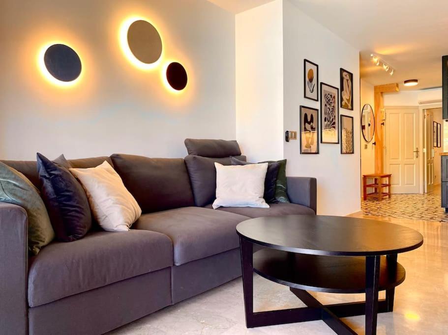 Stylish & Modern 1 Bedroom Suite On Frontline Of Playa Del Duque Costa Adeje  Buitenkant foto